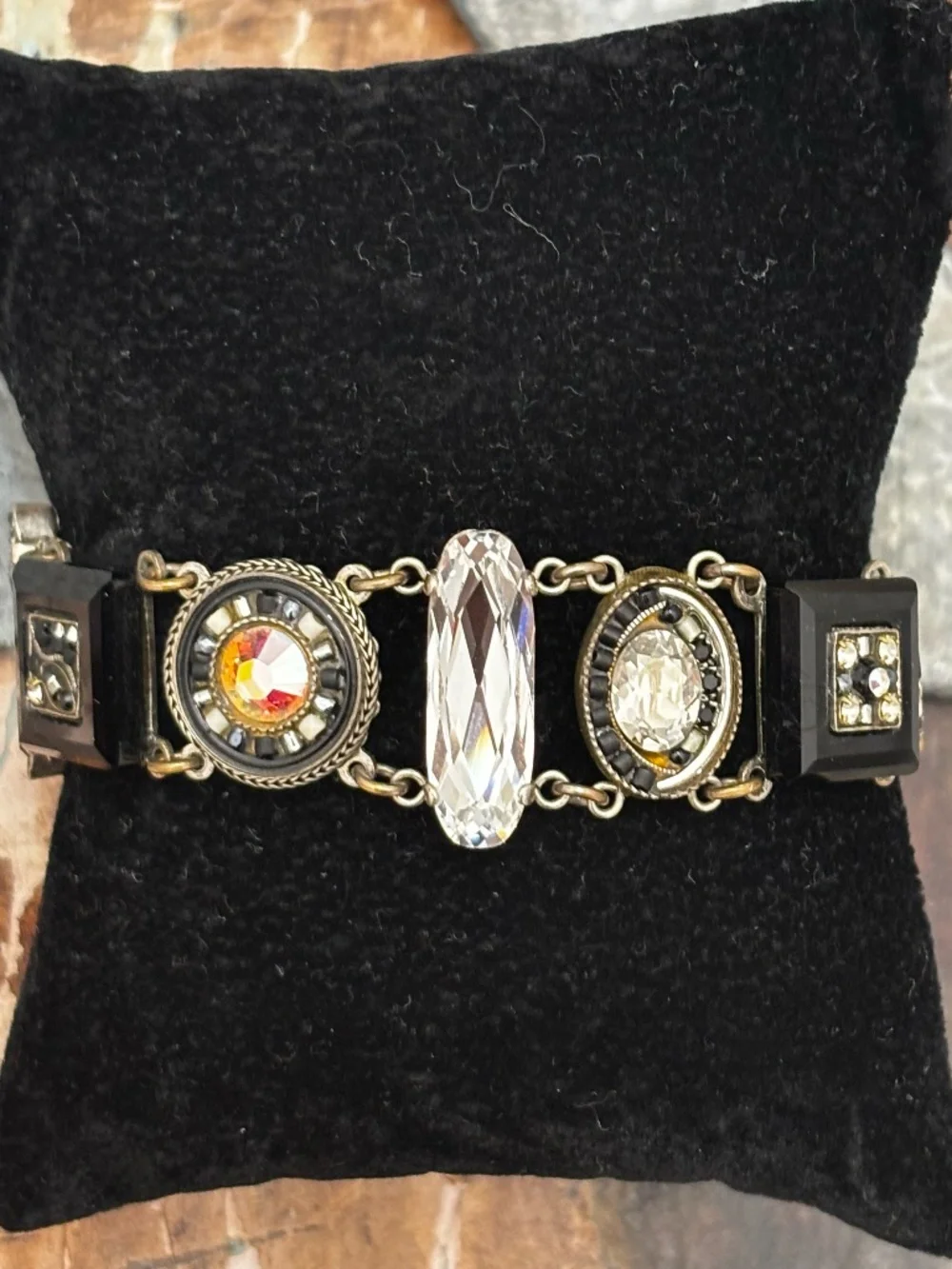 FireFly Black Clean and Iridescent Crystal Bracelet